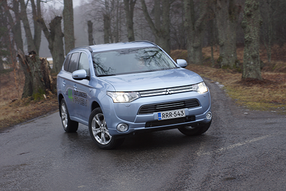 IL koeajo ja arvio: Mitsubishi Outlander PHEV
