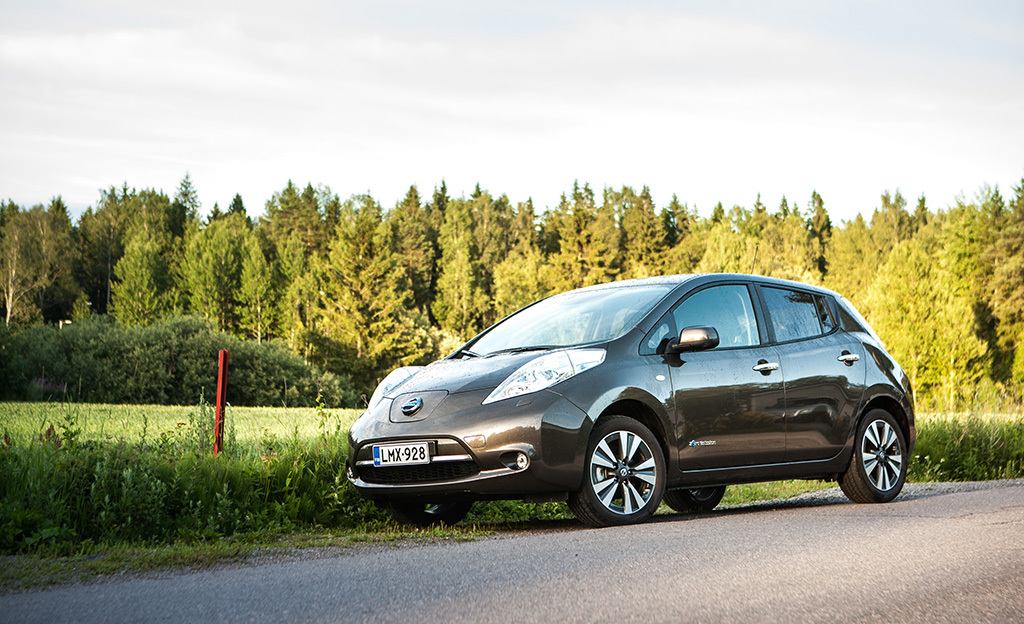 Koeajossa Nissan Leaf - sähköauto massoille