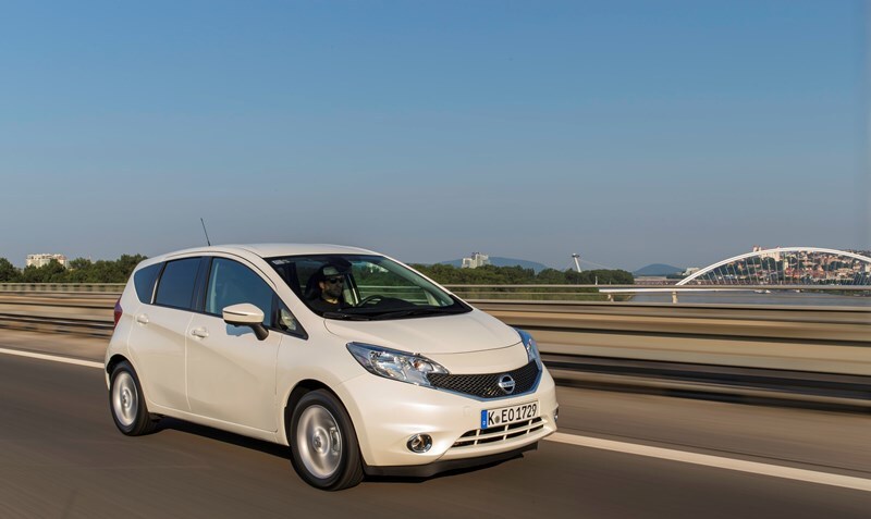 Autoesittely Nissan Note 2013