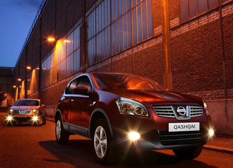 Autoesittely Nissan Qashqai 2007-2010