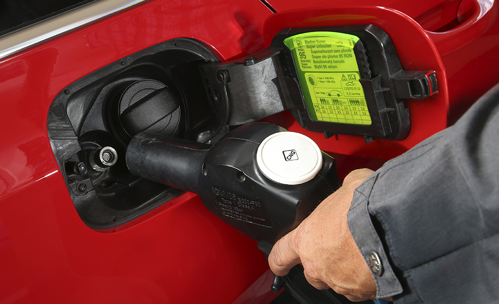 Houkutteleva ŠKODA Yksityisleasing: auto, huollot ja polttoaineet 449 €/kk
