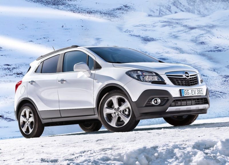 Autoesittely Opel Mokka 2013