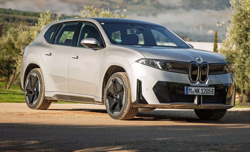 Koeajo: BMW iX3 uutuus herättää saksalaismerkin sähköiseen aikaan