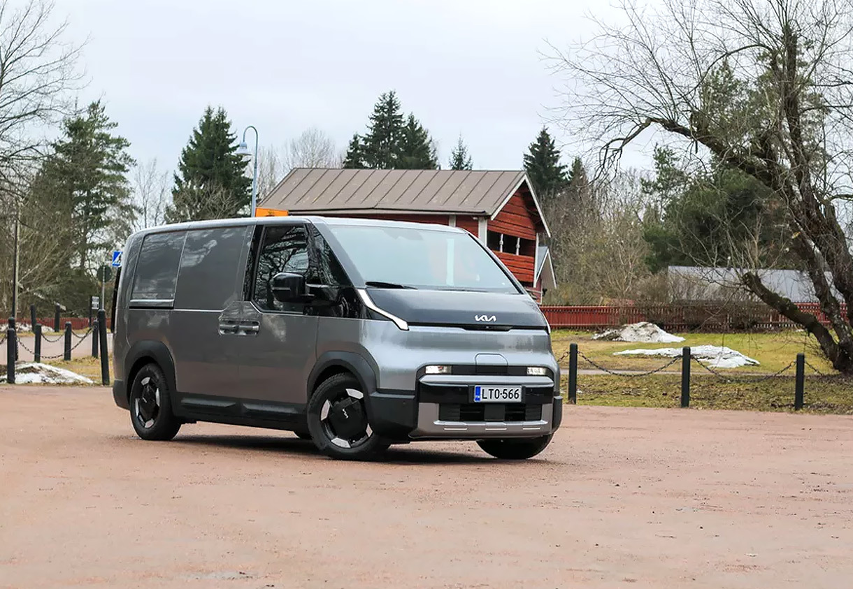 Koeajo: Kia PV5 sähköpaku yllätti täysin