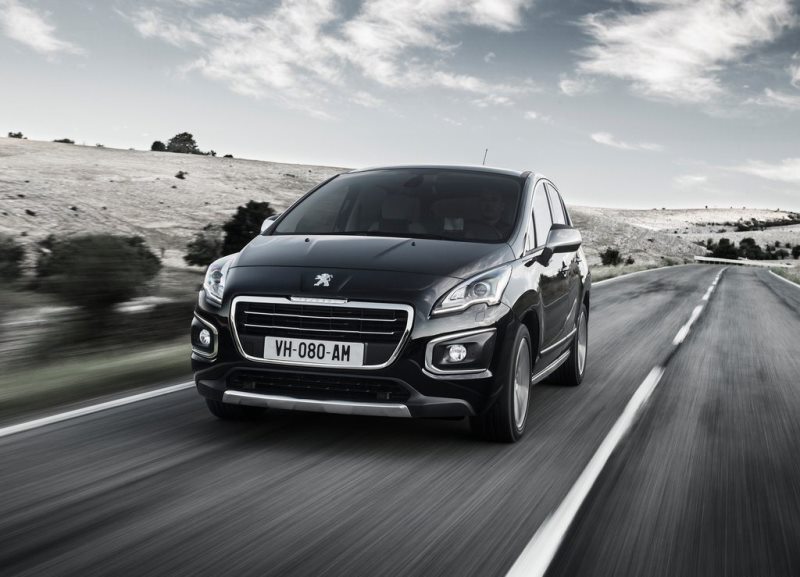 Autoesittely Peugeot 3008 2014