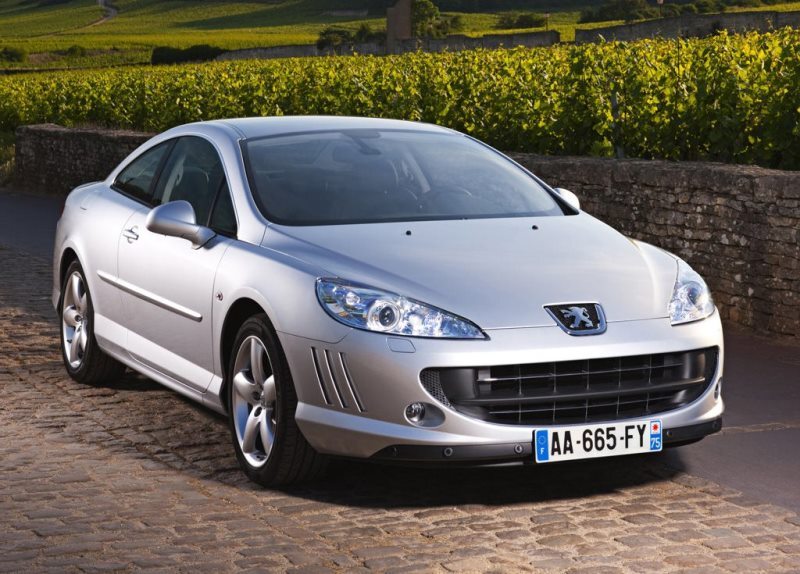Autoesittely Peugeot 407 2008-2011