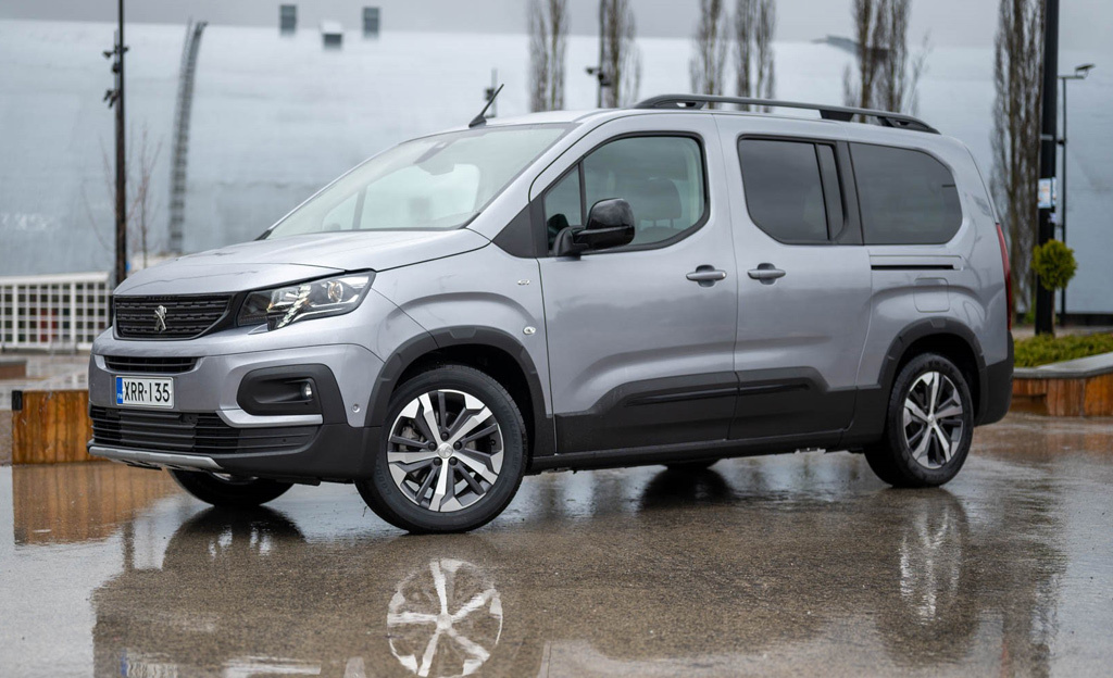 Koeajo: Peugeot e-Rifter GT L2 – Tilaa kuin pienessä asunnossa