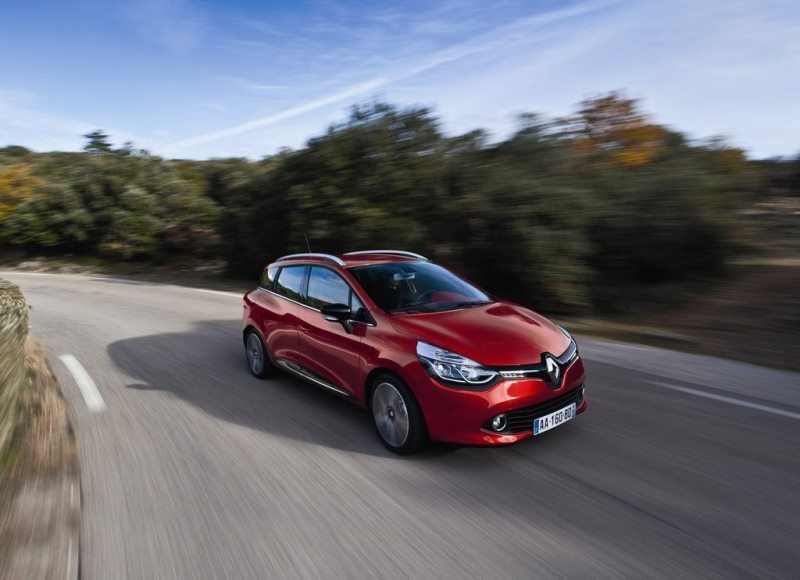 Autoesittely Renault Clio Sport Tourer 2013