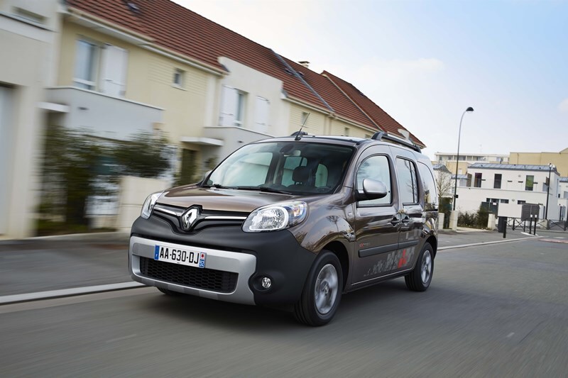 Autoesittely Renault Kangoo 2013