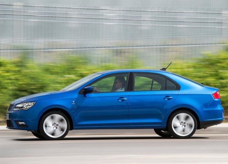 Autoesittely Seat Toledo 2013