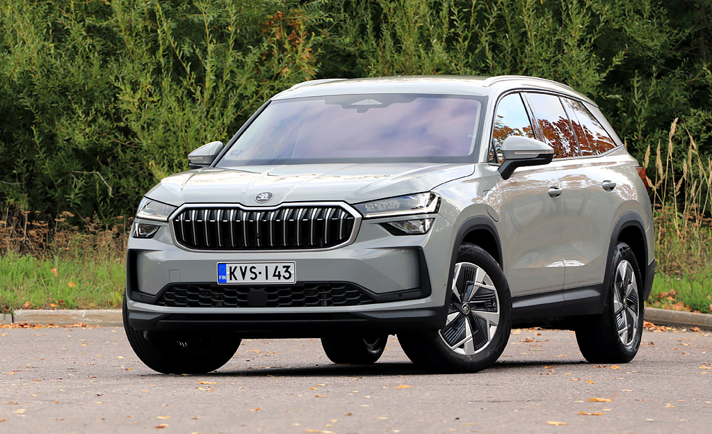 Koeajo: Skoda Kodiaq – Tilava ja järkevä, kunhan hyvä ajoasento löytyy