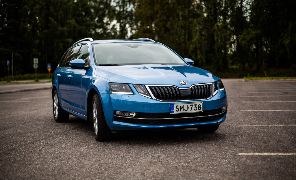Koeajossa Skoda Octavia G-TEC: kaasuautolla edullisia kilometrejä