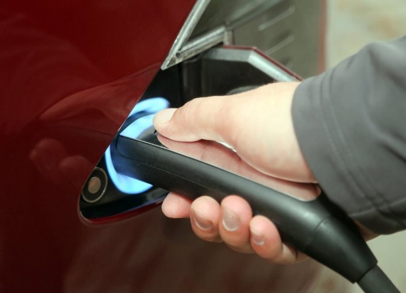 Sähköautoa ostamassa? Tällaisia malleja Suomessa on tarjolla