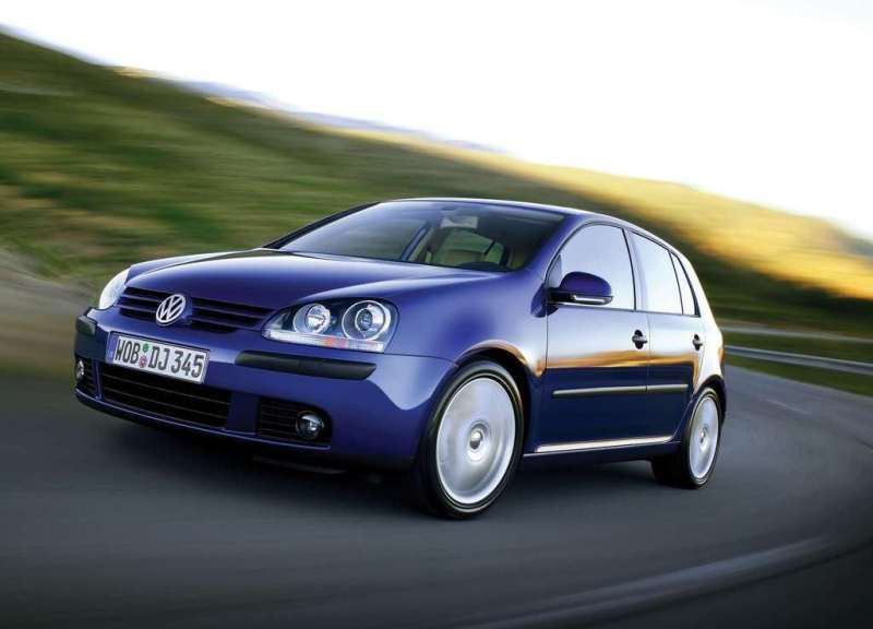 Autoesittely Volkswagen Golf V