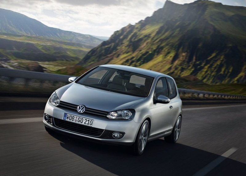 Autoesittely Volkswagen Golf VI