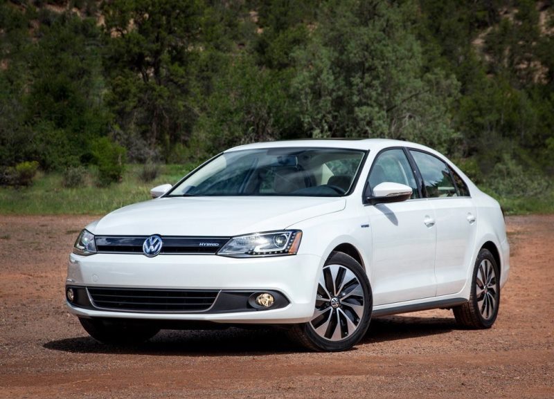 Autoesittely Volkswagen Jetta 2013