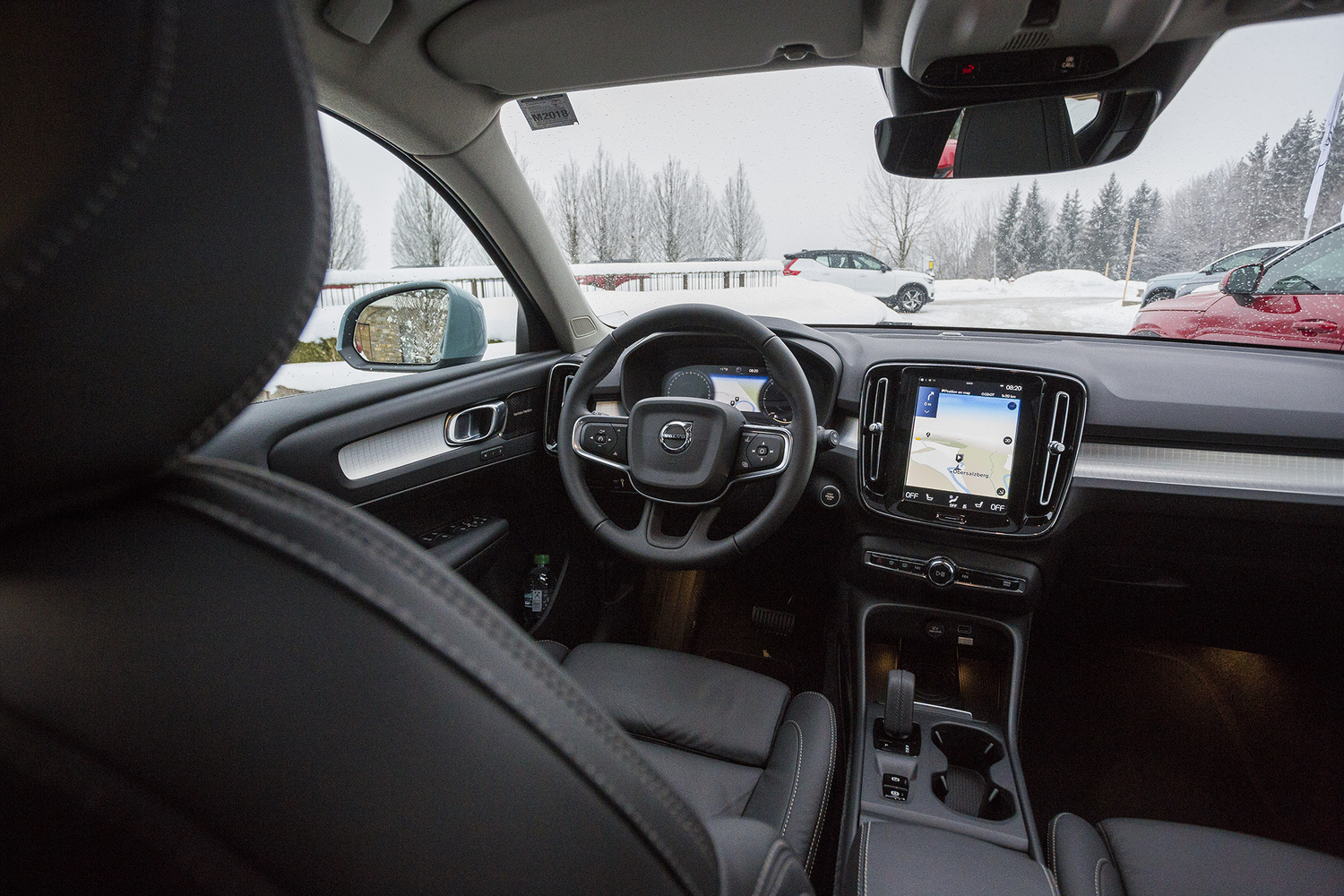 Volvo XC40 ohjaamo