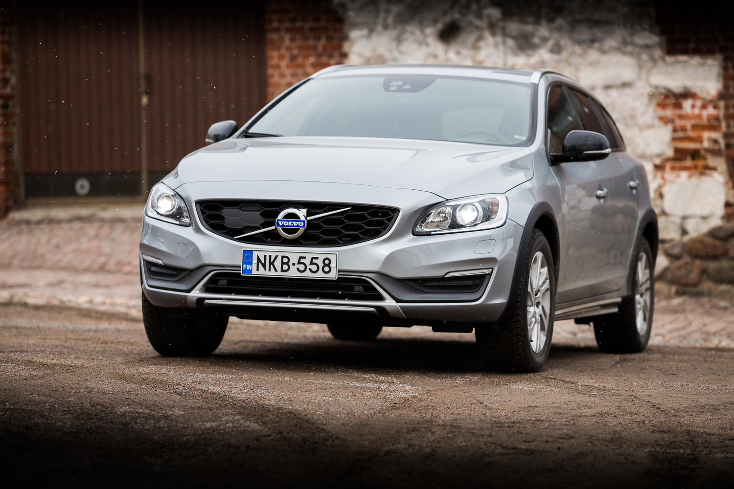 Koeajo: Volvo V60 Cross Country D4 AWD