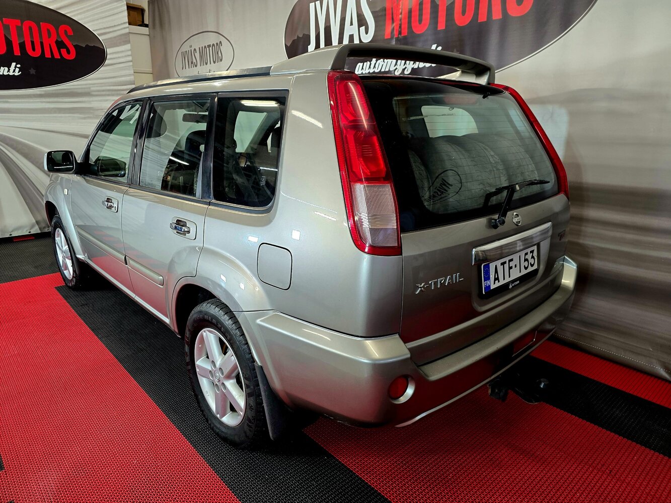 Nissan X-Trail vaihtoauto