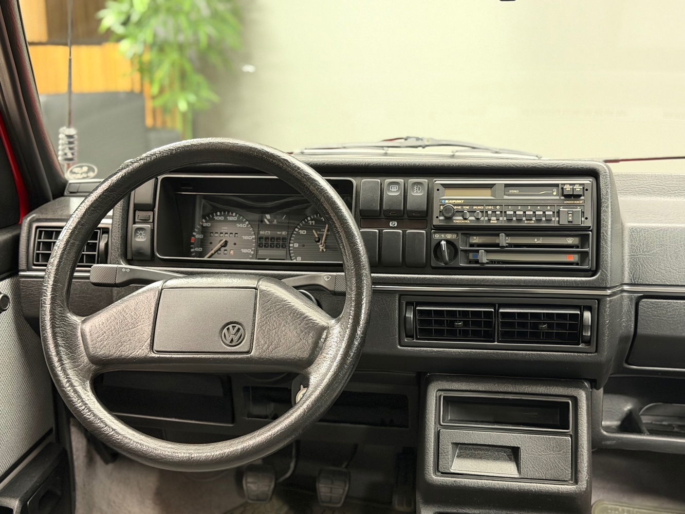 Volkswagen Jetta vaihtoauto