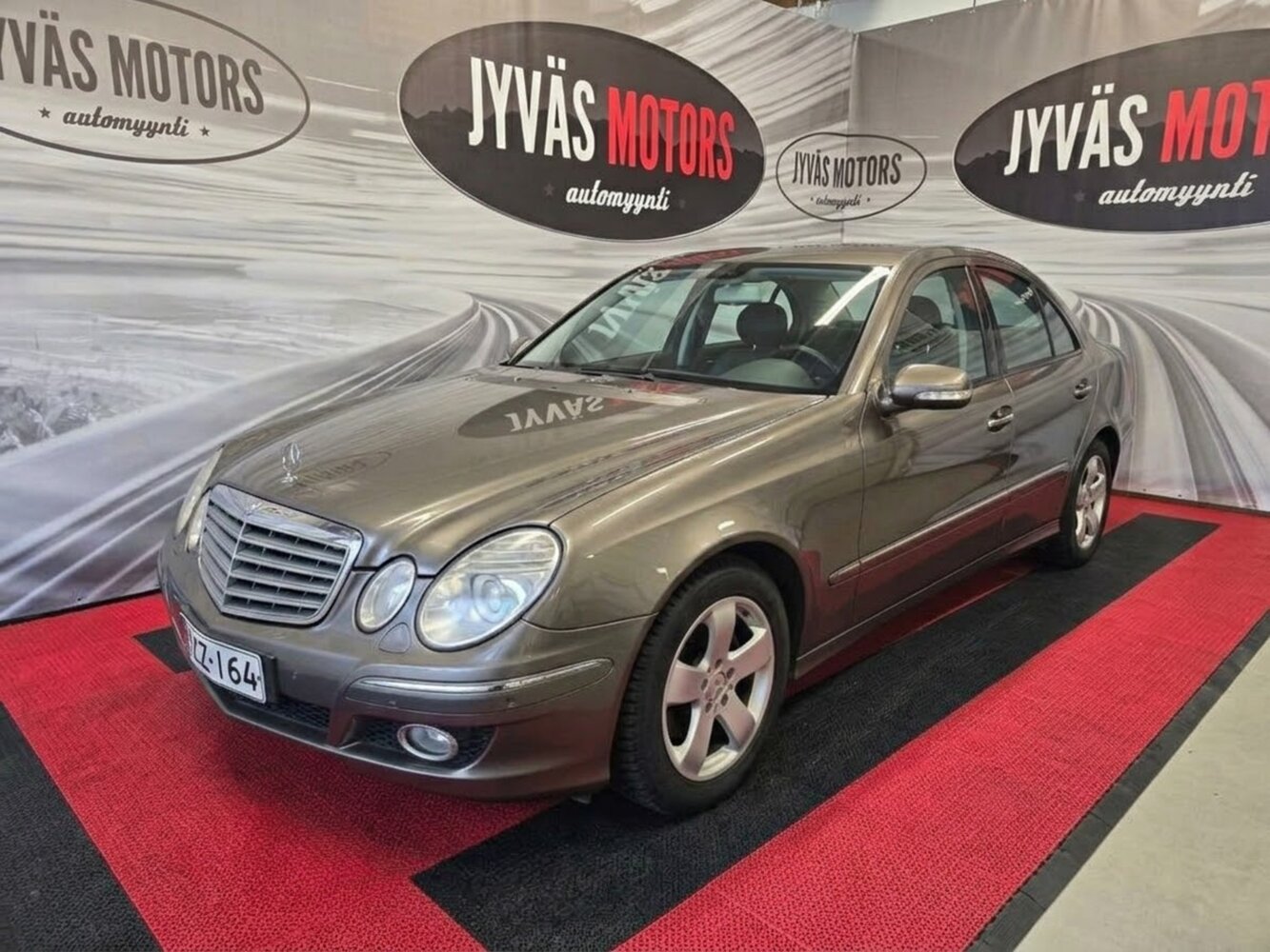 Mercedes-Benz E vaihtoauto