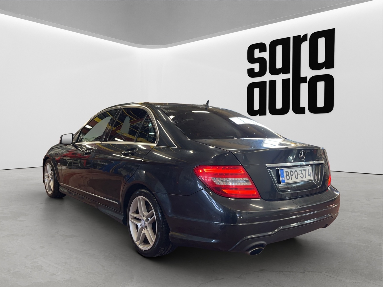 Mercedes-Benz C vaihtoauto