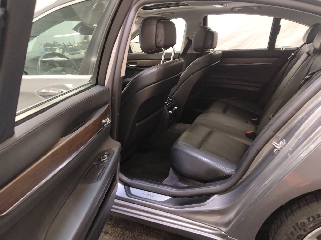 BMW 730 vaihtoauto