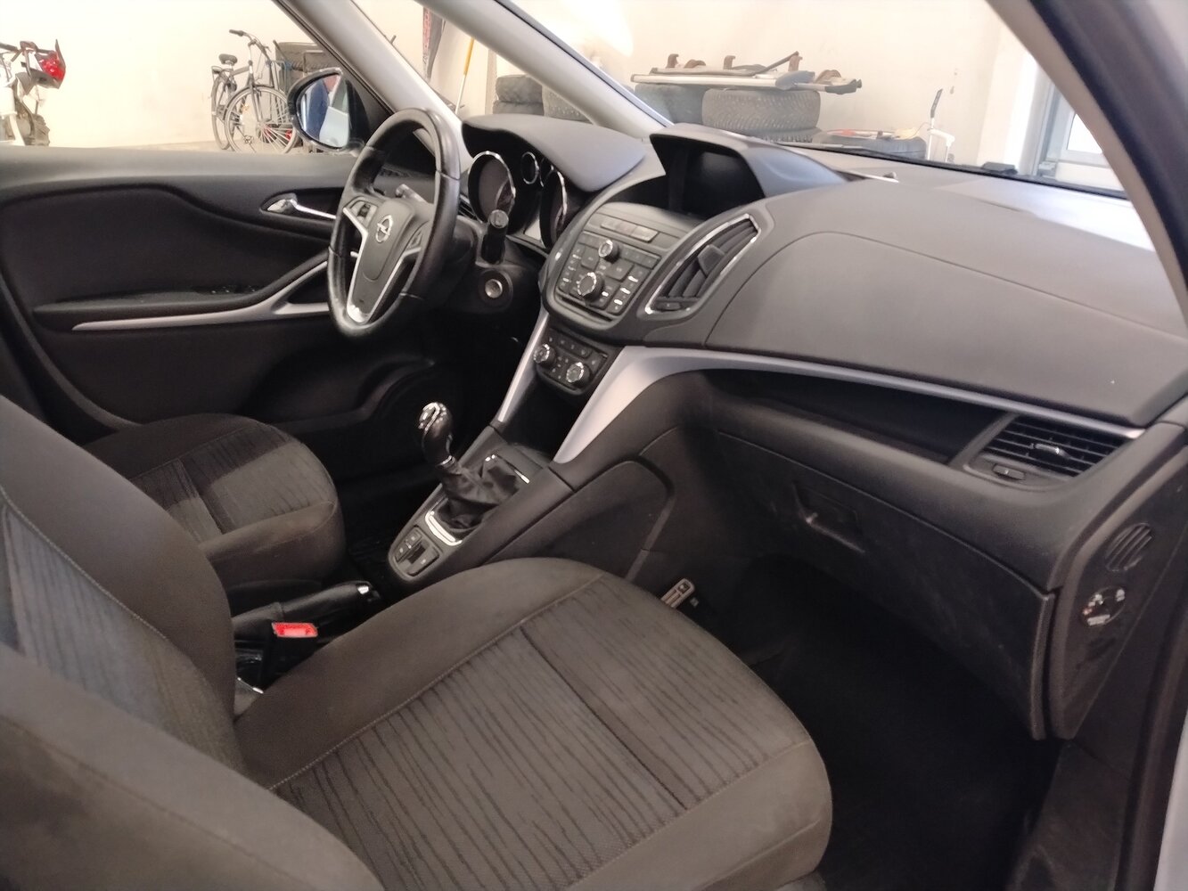 Opel Zafira Tourer vaihtoauto