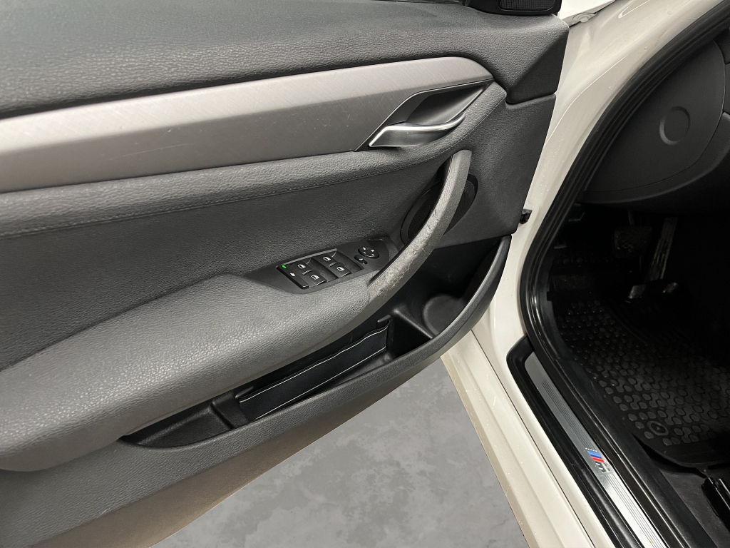 BMW X1 vaihtoauto