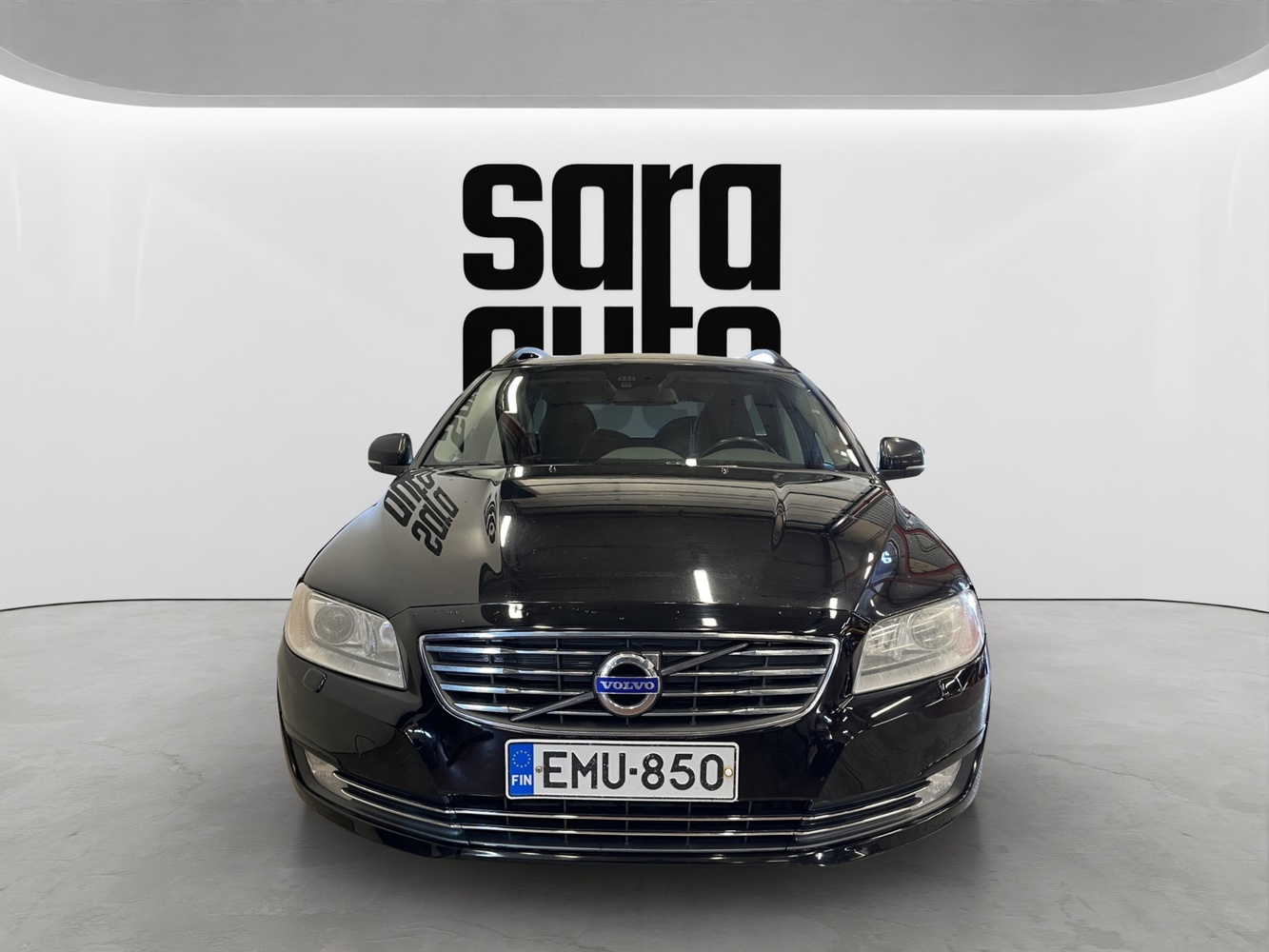 Volvo V70 vaihtoauto