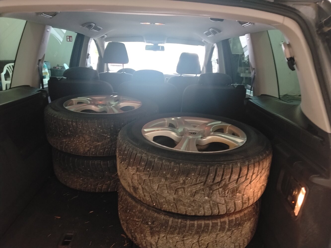 Volkswagen Sharan vaihtoauto