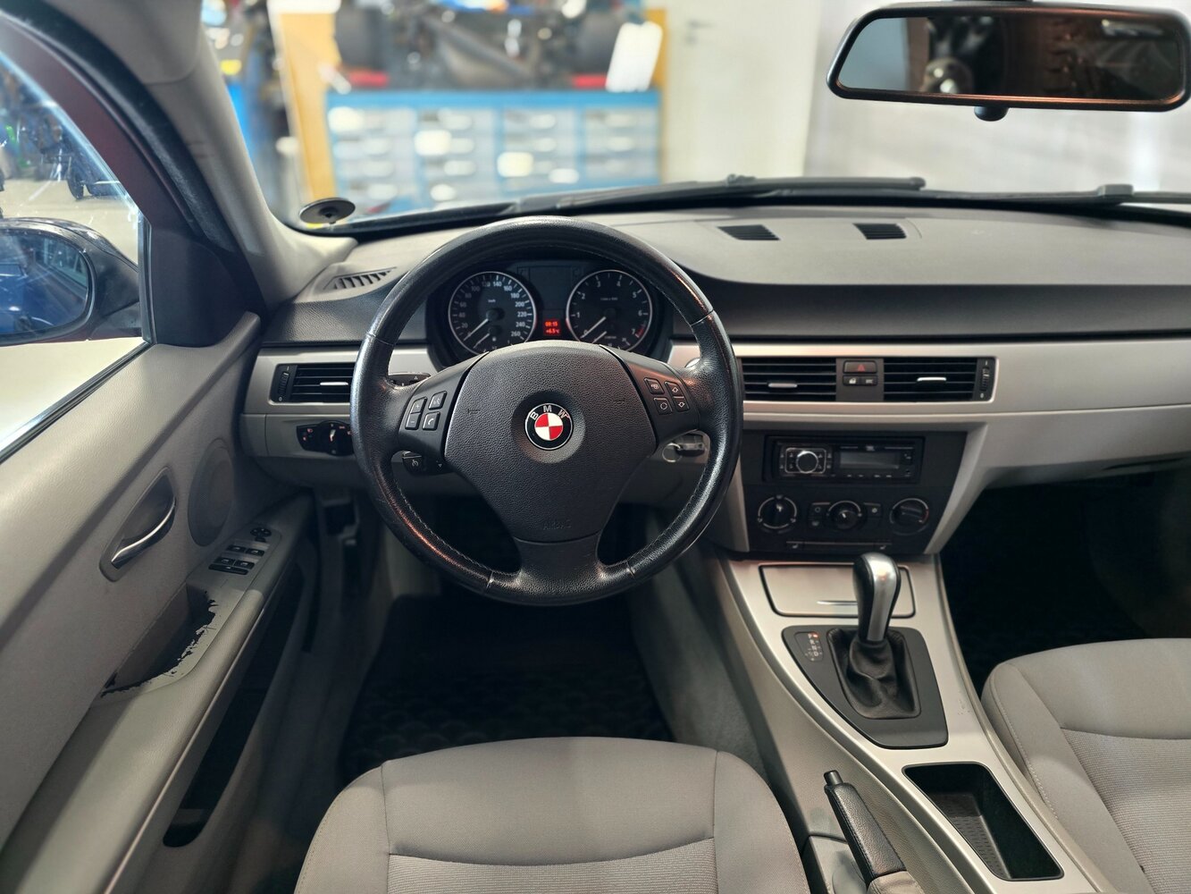 BMW 320 vaihtoauto