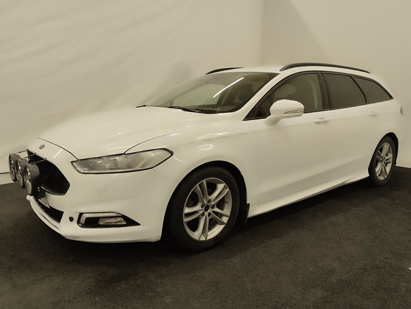 Ford Mondeo vaihtoauto