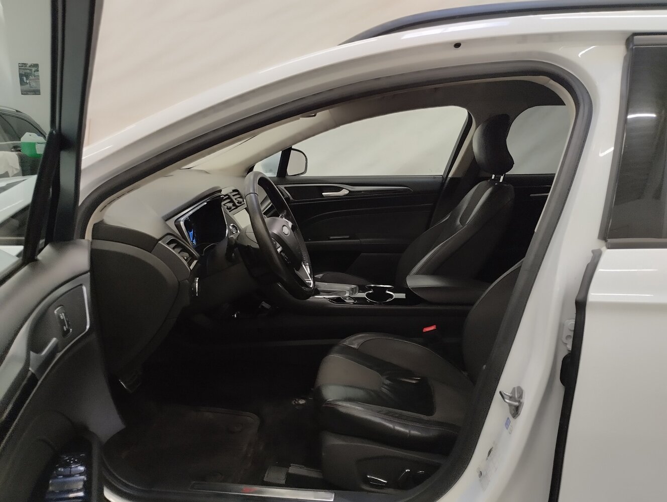 Ford Mondeo vaihtoauto