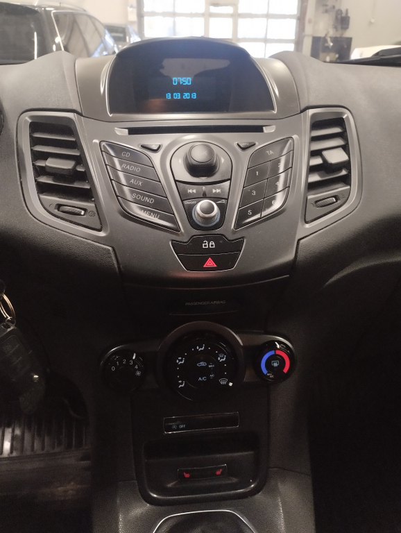 Ford Fiesta vaihtoauto