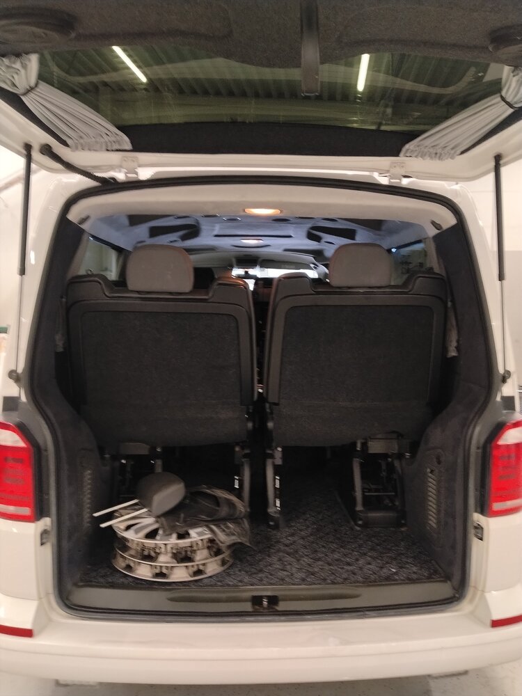 Volkswagen Transporter vaihtoauto