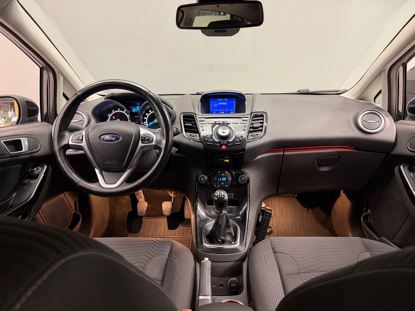 Ford Fiesta vaihtoauto