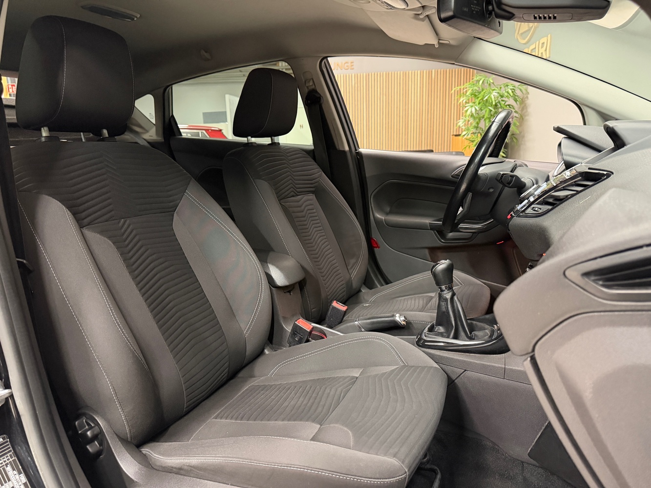 Ford Fiesta vaihtoauto