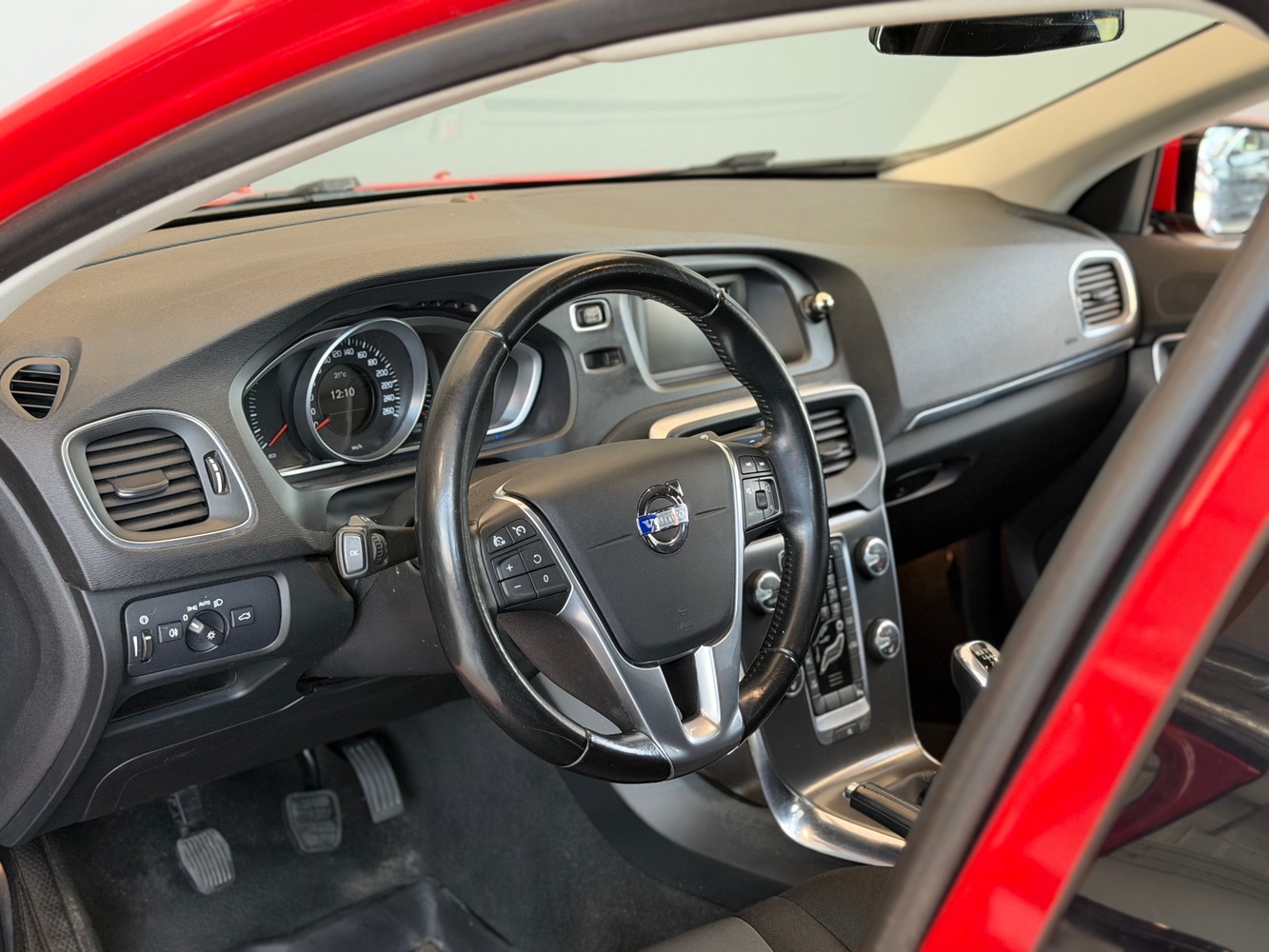 Volvo V40 vaihtoauto