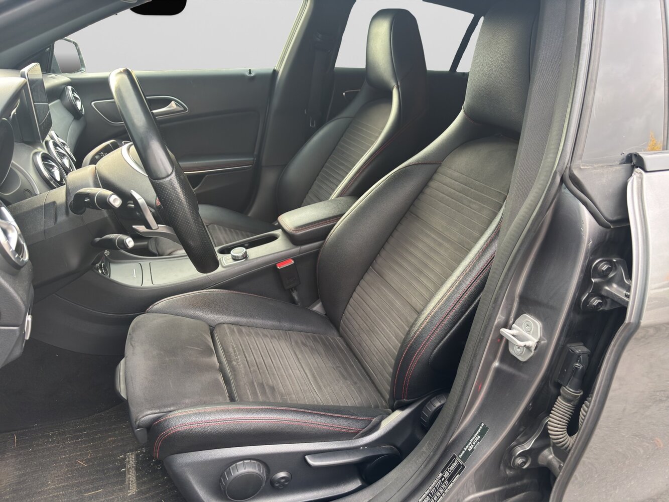 Mercedes-Benz CLA vaihtoauto