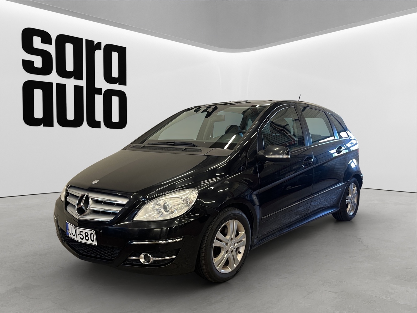 Mercedes-Benz B vaihtoauto