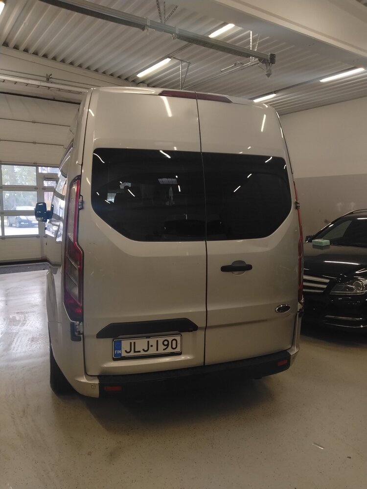 Ford Transit Custom vaihtoauto