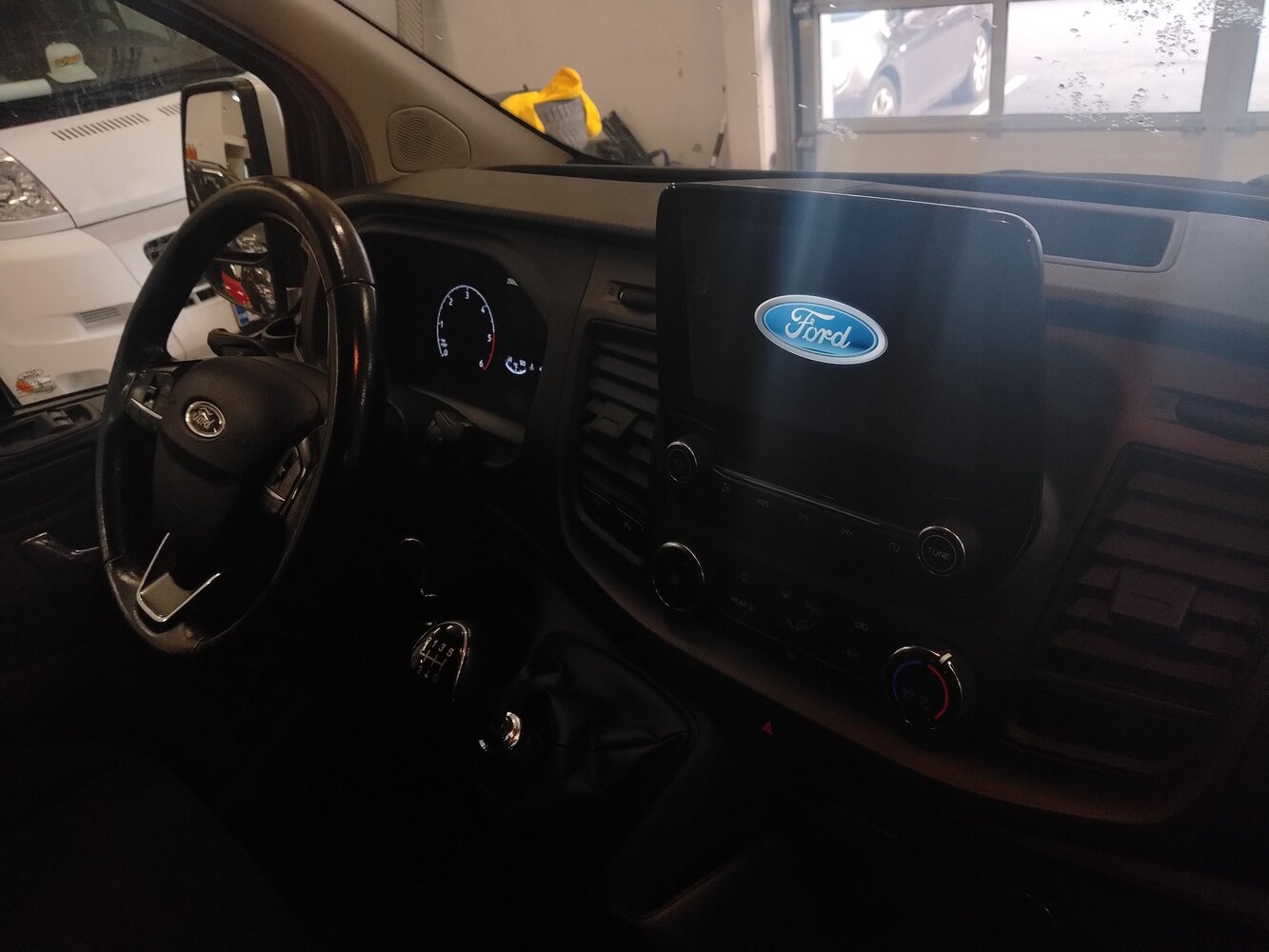 Ford Transit Custom vaihtoauto