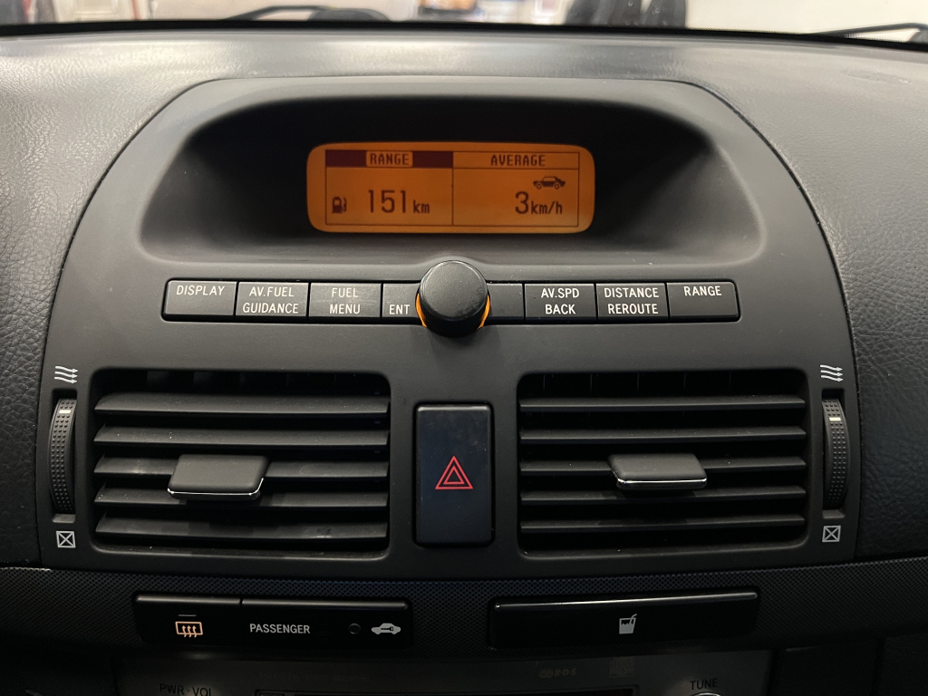 Toyota Avensis vaihtoauto