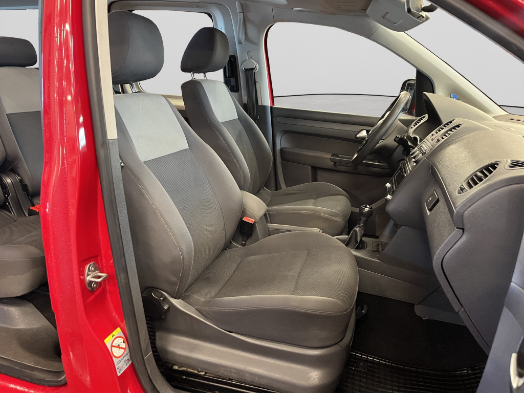 Volkswagen Caddy Maxi vaihtoauto