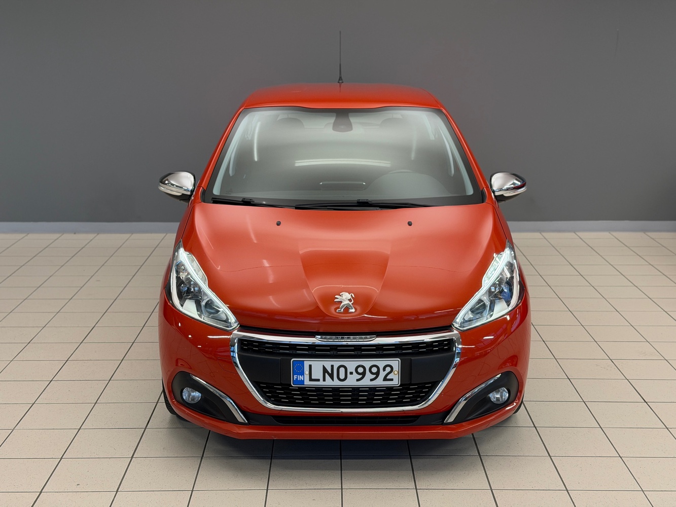 Peugeot 208 vaihtoauto