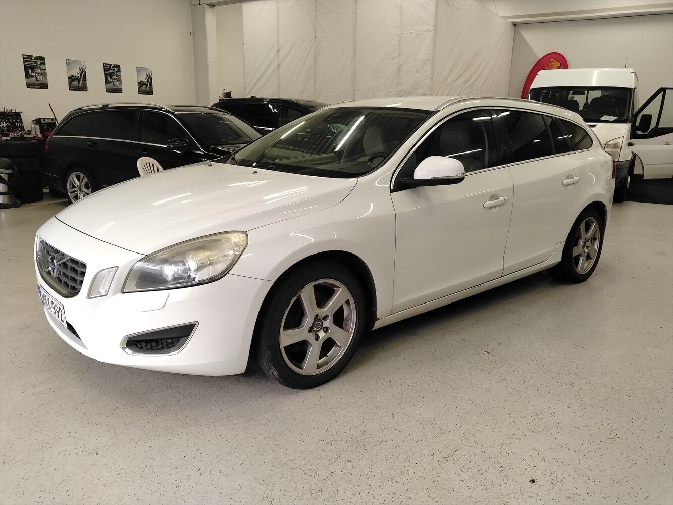 Volvo V60 vaihtoauto