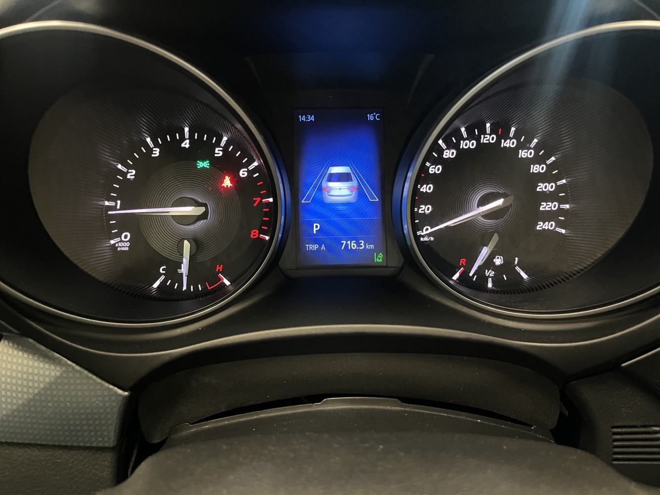 Toyota Avensis vaihtoauto