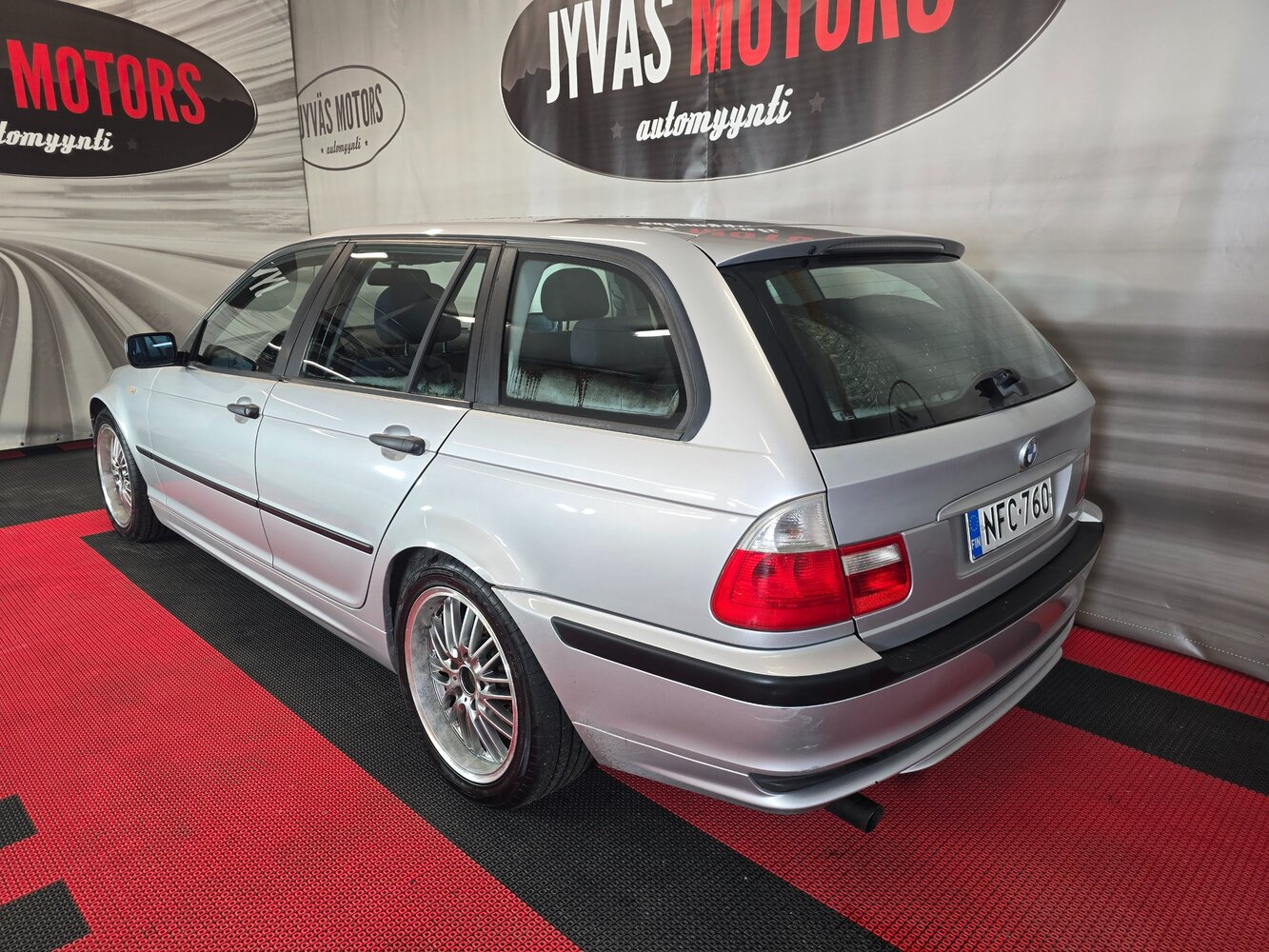 BMW 318 vaihtoauto