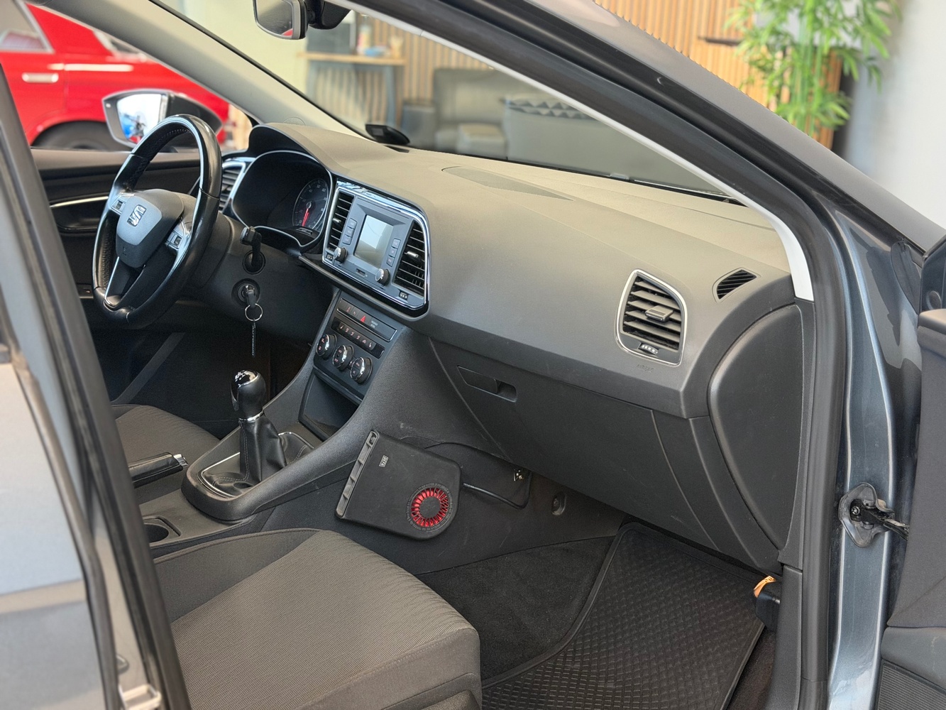 SEAT Leon vaihtoauto